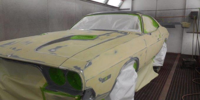 Priming the 74 Challenger